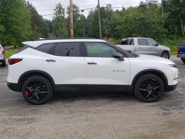 2024 Chevrolet Blazer LT w/2LT Summit White at Solomon Chevrolet