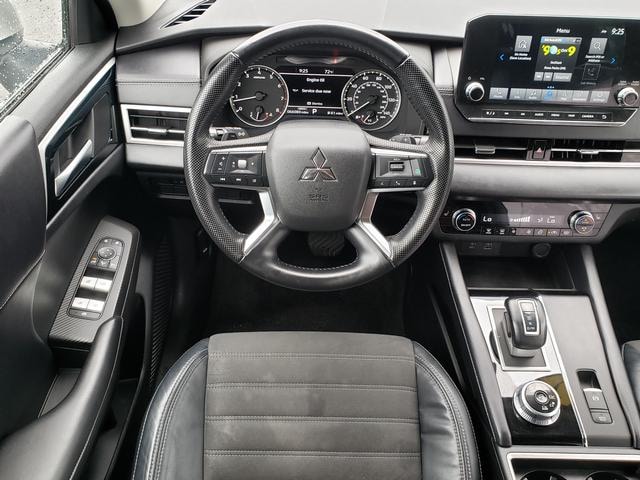 2023 Mitsubishi Outlander SE Alloy Silver at Solomon Chevrolet