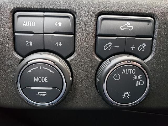 2022 Chevrolet Silverado 1500 LT - Photo 26