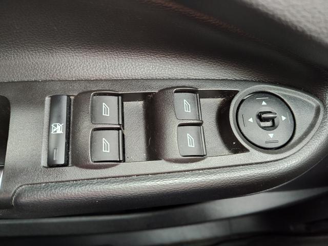 2018 Ford Escape photo 26 of 27