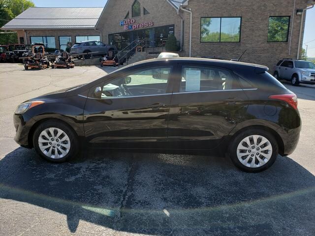 2016 Hyundai Elantra GT Base Black Noir Pearl at McCandless Ford
