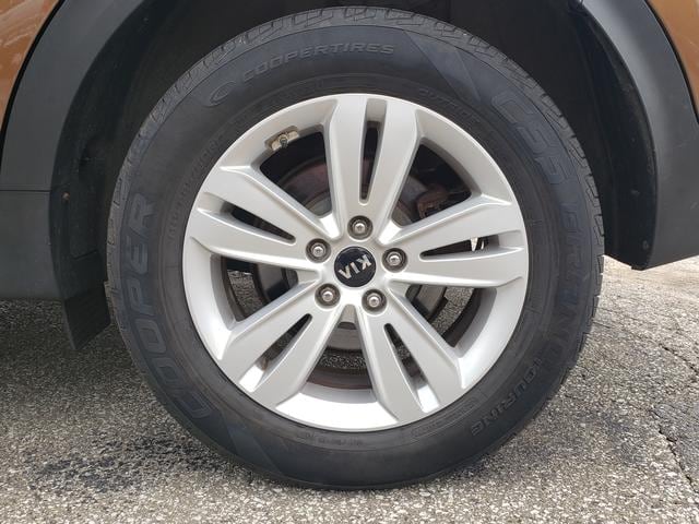 2018 Kia Sportage LX - 9