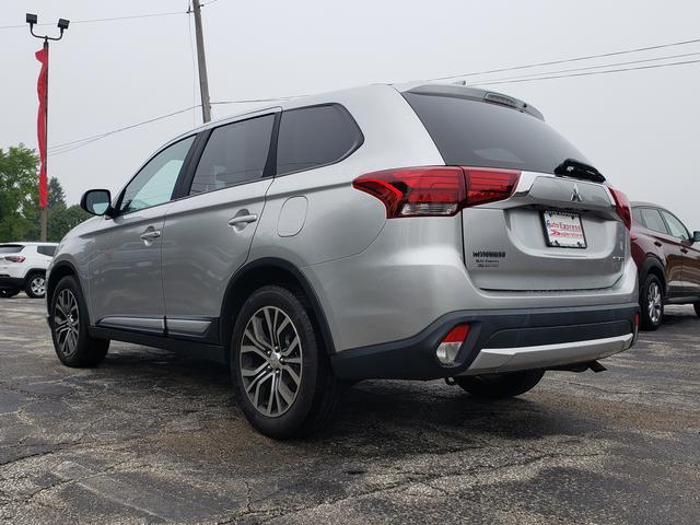2018 Mitsubishi Outlander ES Alloy Silver at New Motors