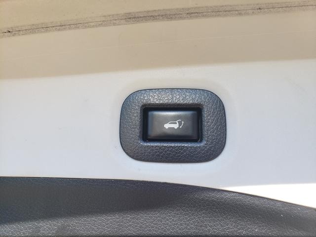 2020 Nissan Rogue SV Magnetic Black Pearl at Premiere Auto Sales