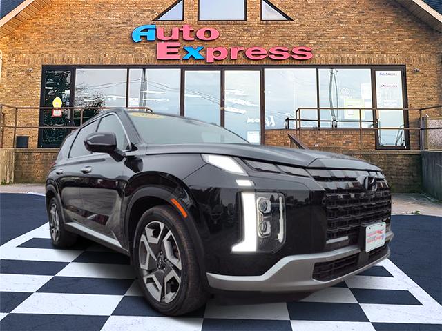 2024 Hyundai Palisade photo 1 of 28