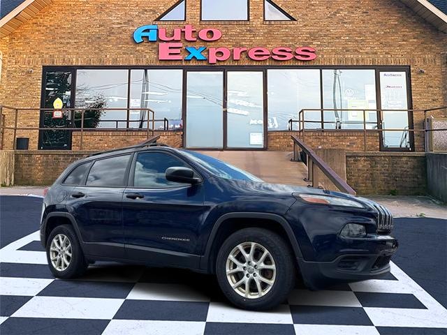 2016 Jeep Cherokee Sport