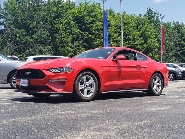 2020 Ford Mustang EcoBoost photo 3