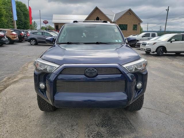 2017 Toyota 4Runner SR5 - 1
