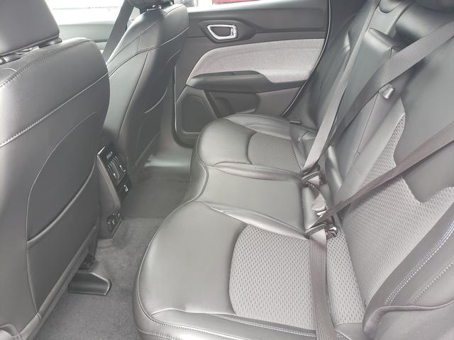 2022 Jeep Compass Latitude Bright White at Auto Express Rt. 8