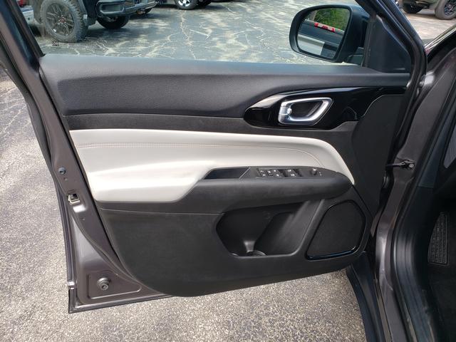 2022 Jeep Compass Limited Granite Crystal at Auto Express Rt. 8