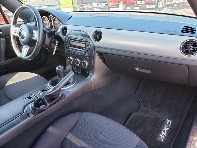 2011 Mazda Mazda MX-5 Miata Sport - 11