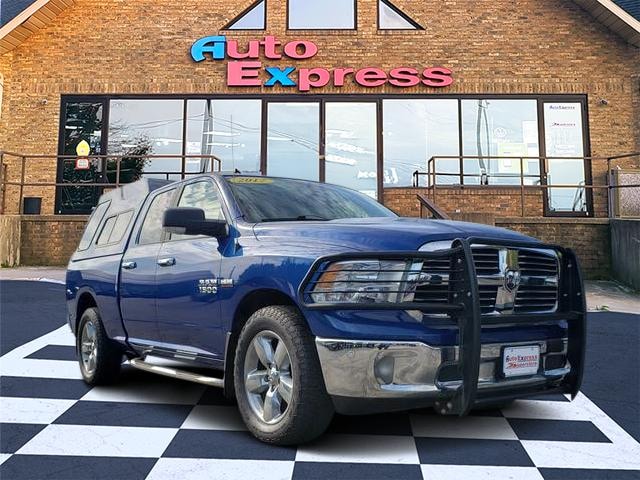 2017 RAM 1500 Big Horn 4x4 Quad Cab 6'4's photo