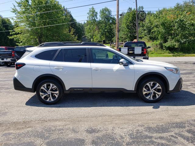 2022 Subaru Outback Limited - 7
