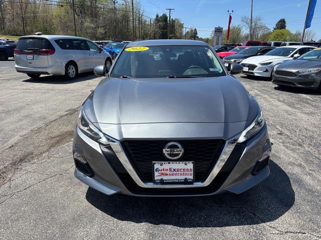 2022 Nissan Altima 2.5 SV - 1