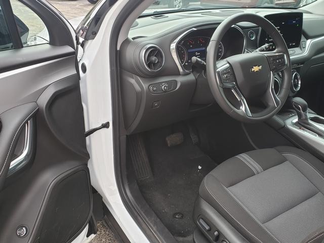 2024 Chevrolet Blazer LT w/2LT Summit White at Solomon Chevrolet