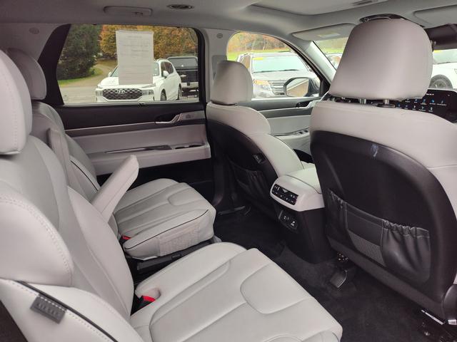 2024 Hyundai Palisade photo 18 of 28