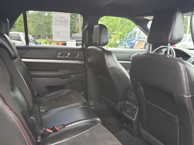 2018 Ford Explorer XLT White at Solomon Chevrolet