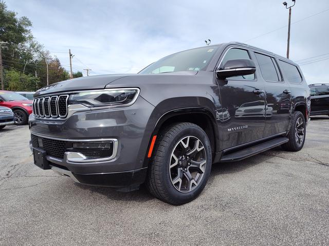 2024 Jeep Wagoneer L photo 3 of 28
