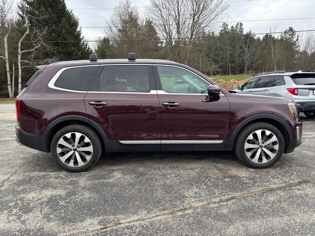 2022 Kia Telluride S Sangria at Nick Chevrolet