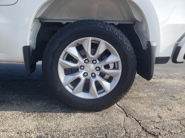 2020 Chevrolet Silverado 1500 Silverado Custom Summit White at New Motors