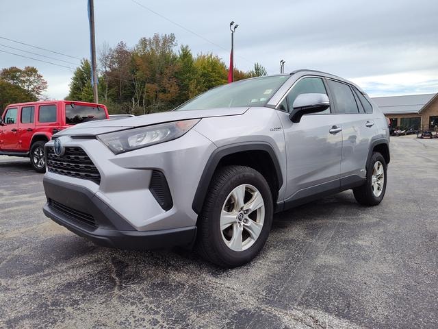 2019 Toyota RAV4 Hybrid photo 3 of 28