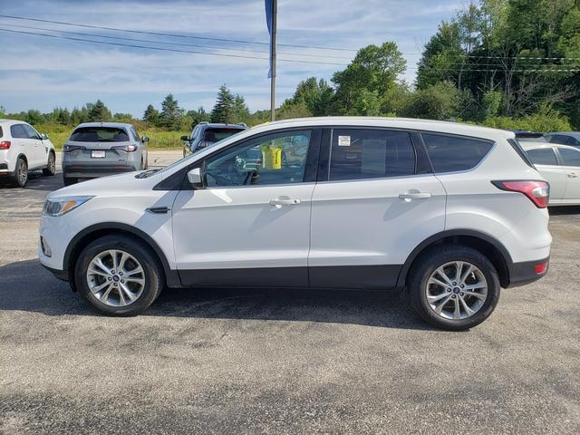 2017 Ford Escape SE White at New Motors