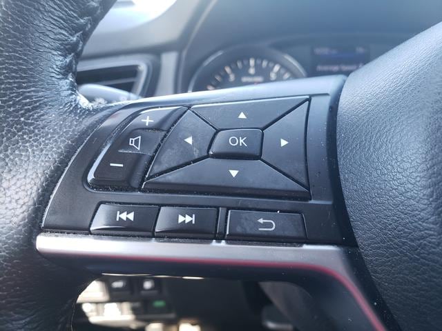 2020 Nissan Rogue SV Magnetic Black Pearl at Premiere Auto Sales