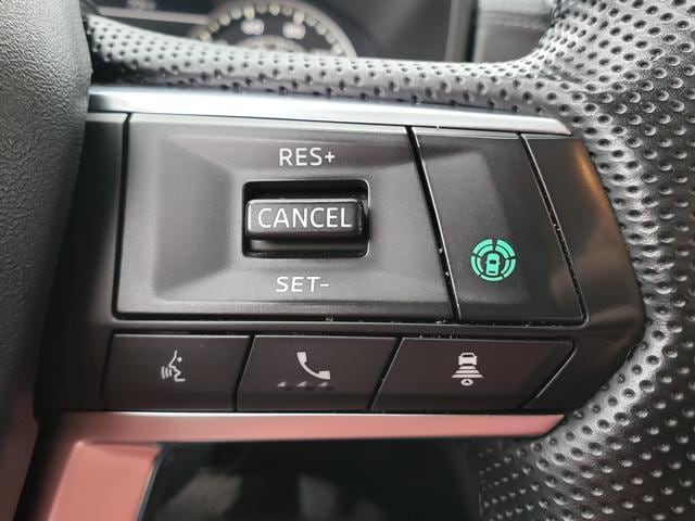 2023 Mitsubishi Outlander SE Alloy Silver at Solomon Chevrolet