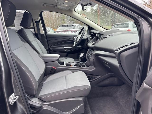 2019 Ford Escape SE Magnetic at Solomon Chevrolet