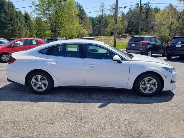 2022 Hyundai Sonata SE Quartz White at Braxton Motor Co