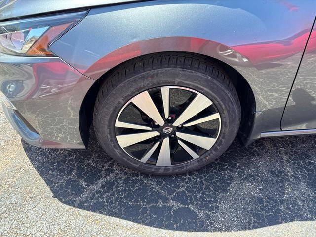 2022 Nissan Altima 2.5 SV Gun at Warne Motors
