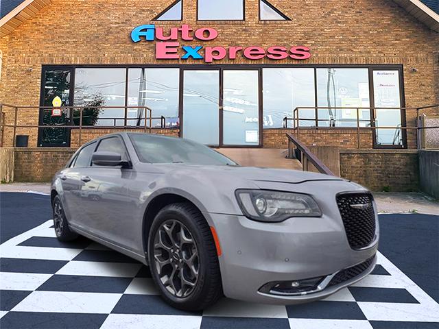 2017 Chrysler 300