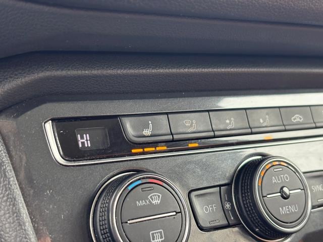 2019 Volkswagen Tiguan 2.0T SE 4MOTION White at Solomon Chevrolet