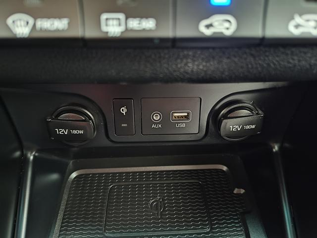 2019 Hyundai Tucson photo 25 of 28