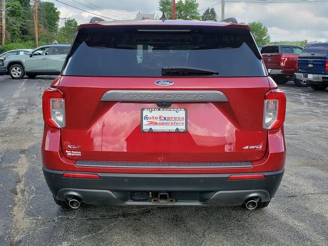 2021 Ford Explorer XLT Rapid Red Tinted at Town & Country Ford