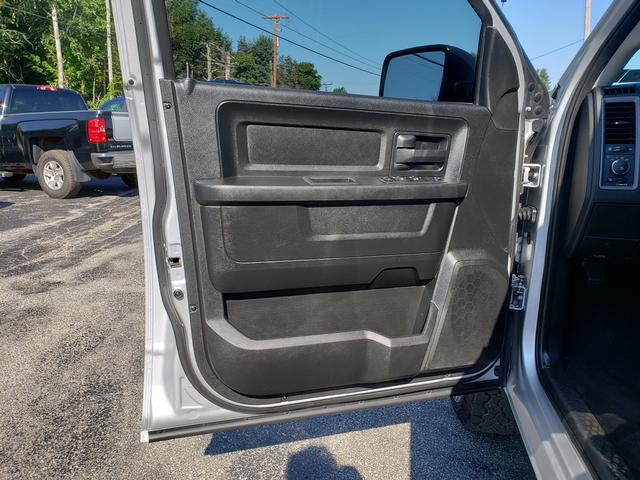2019 Ram 1500 Classic Express - 11