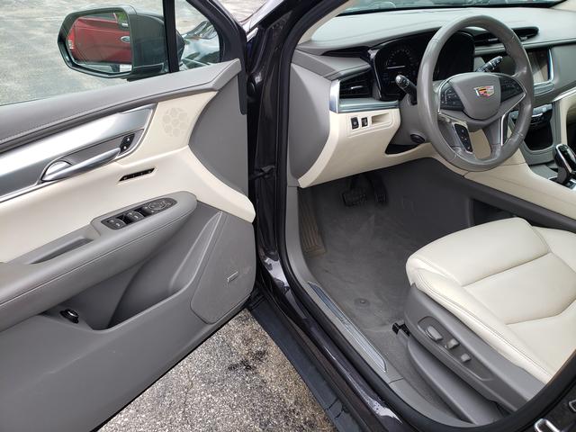 2018 CADILLAC XT5 Luxury - 11