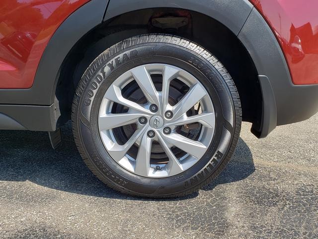 2019 Hyundai Tucson SE Gemstone Red at Auto Express Rt. 8