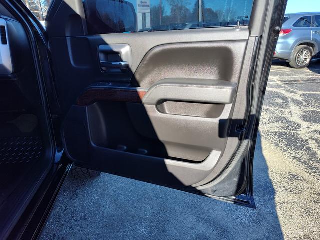 2015 GMC Sierra 1500 photo 20 of 28