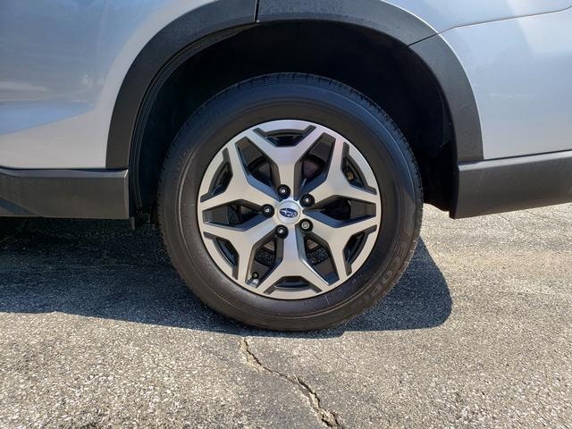 2023 Subaru Forester Premium - 9