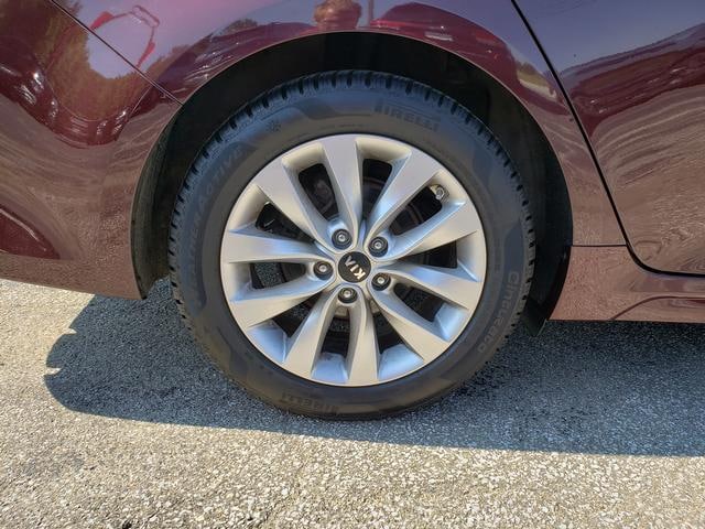 2018 Kia Optima LX - 8