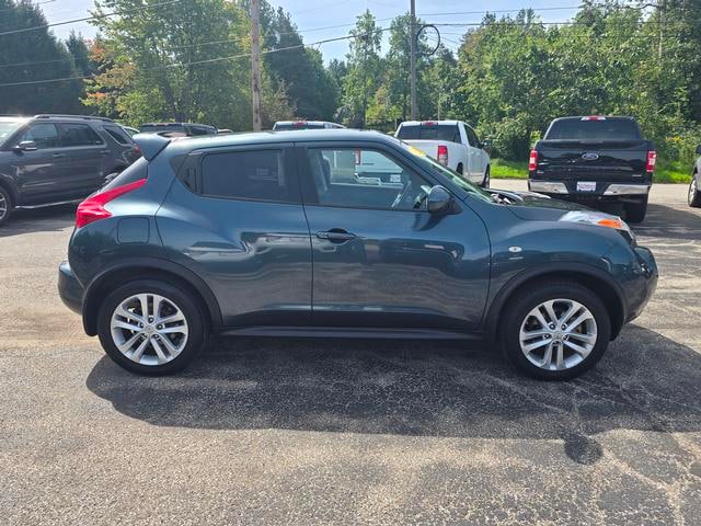 2013 Nissan Juke SV - 7
