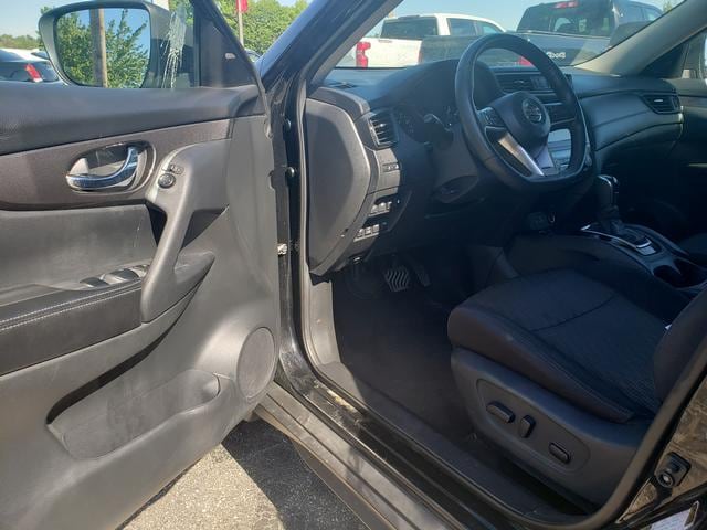 2020 Nissan Rogue SV Magnetic Black Pearl at Premiere Auto Sales