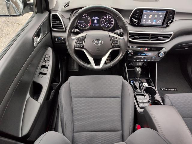 2019 Hyundai Tucson photo 17 of 28
