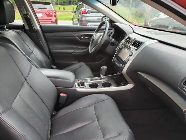 2014 Nissan Altima 2.5 SL Cayenne Red at Auto Estates