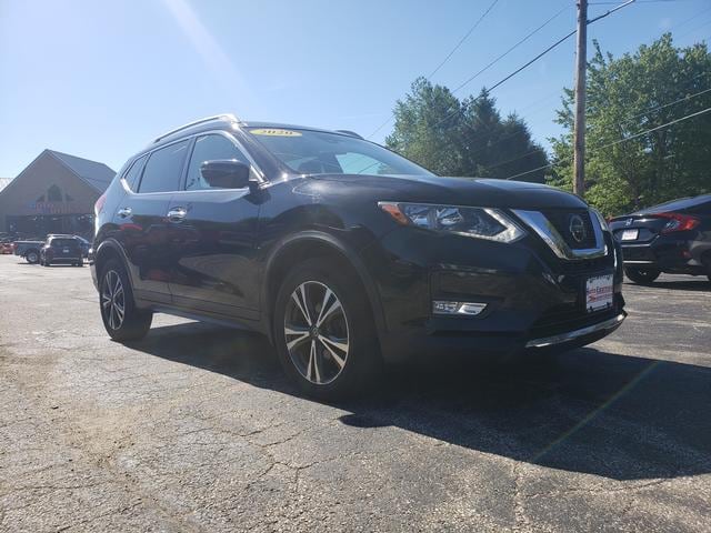 2020 Nissan Rogue SV Magnetic Black Pearl at Premiere Auto Sales
