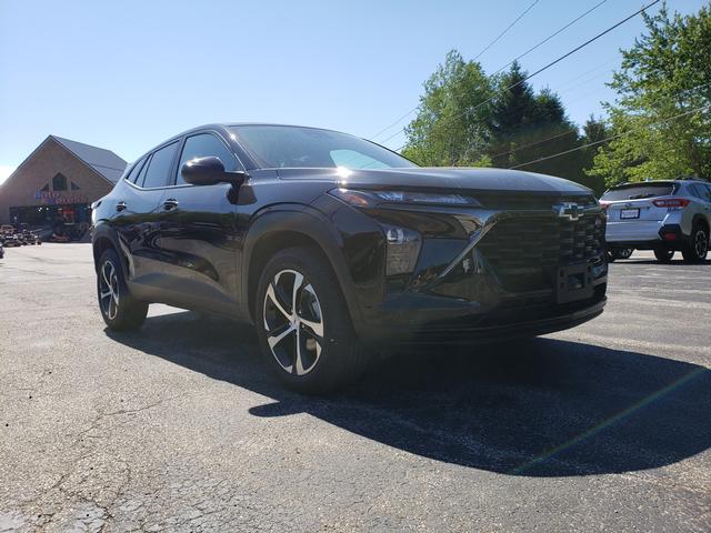 2025 Chevrolet Trax 1RS Mosaic Black at Spitzer Autoworld Chevy Buick GMC Cadillac