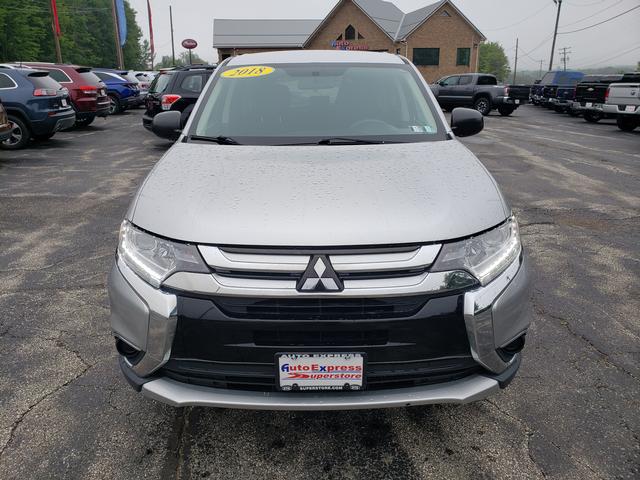 2018 Mitsubishi Outlander ES Alloy Silver at New Motors