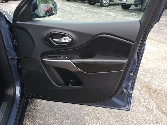 2021 Jeep Cherokee Limited Slate Blue Pearlcoat at Auto Express Rt. 8