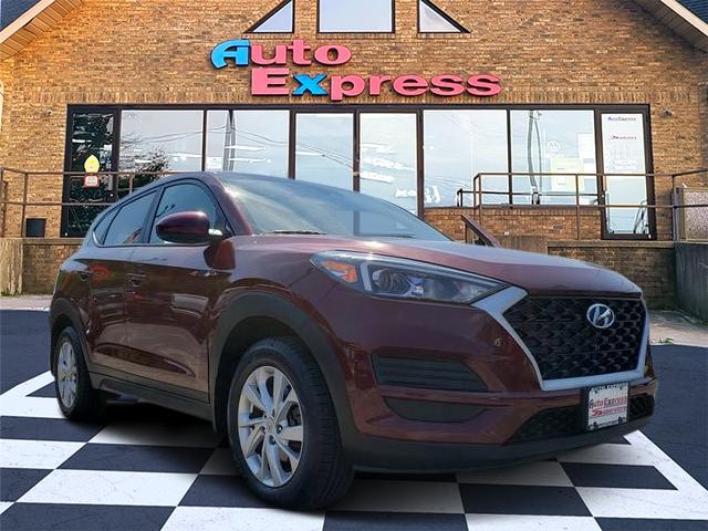 2019 Hyundai Tucson SE - 0